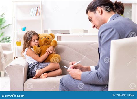 Child Psychologist Attending Small Girl Stock Image Image Of Patient