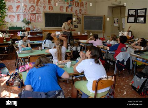 Italian School Children Hi Res Stock Photography And Images Alamy