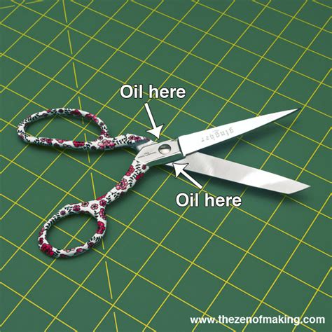 Crafting 101 How To Clean And Oil Your Scissors