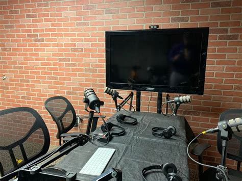 Podcast Studio Album On Imgur Podcast Studio Home Recording Studio