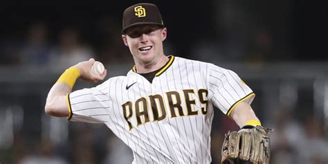 Jake Cronenworth Could Remain Padres Shortstop