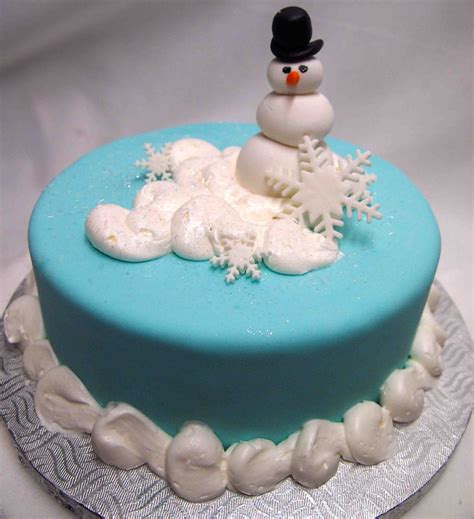 The christmas birthday cake ideas offered on sale can be fully customized to your event or party these christmas birthday cake ideas are safe to use for any age and do not involve any kind of. Snowman Cakes - Decoration Ideas | Little Birthday Cakes