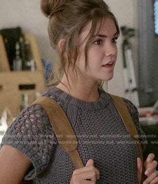 Callies Grey Short Sleeved Sweater On The Fosters Maia Mitchell Beautiful Celebrities The