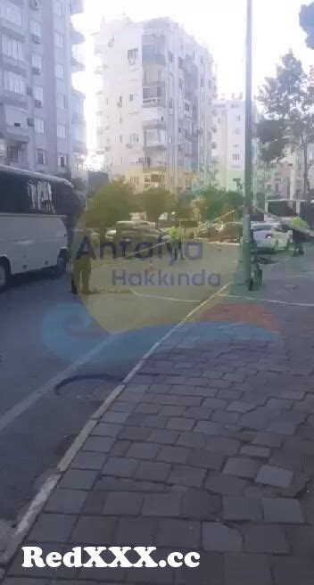 Antalya Burhanettinonat Caddesinde Gerekle En Paten Kazas Gen