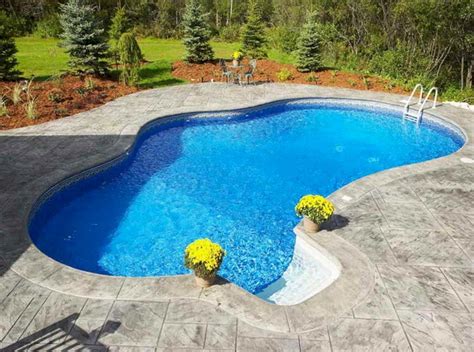 Awesome Best 25 Beautiful Small Outdoor Inground Pools Backyard Ideas