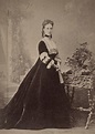 Princess Alexandra of Wales in a gorgeous velvet gown. Early 1870s ...