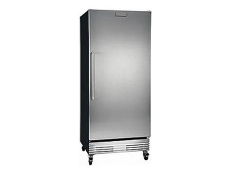 Frigidaire Fcrs181rqb 32 Stainless Steel Commercial Freezerless Ref