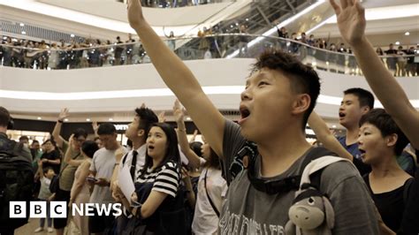 Glory To Hong Kong Singing A New Protest Anthem Bbc News