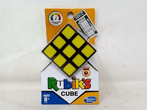Hasbro Gaming Rubiks 3x3 Cube Puzzle Game Classic Colors Dutch Goat