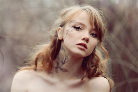 Women Olesya Kharitonova Looking At Viewer Russian Women Russian Model Inked Girls Face