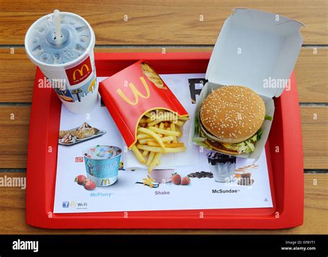 Big Mac Hi Res Stock Photography And Images Alamy
