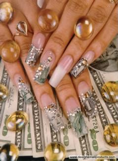 Not sure that money would look good on a set of fingernails? Funky Nails: Money Nail Art$$$