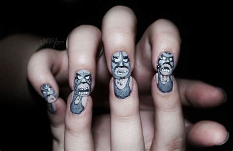 25 Simple Easy And Scary Halloween Nail Art Designs Ideas