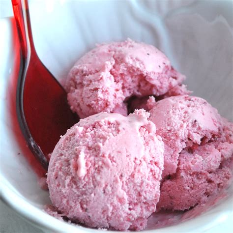 Baking Powders Fresh Strawberry Ice Cream