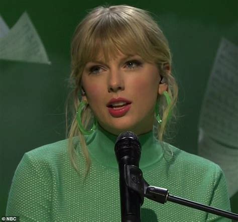 Saturday Night Live Taylor Swift Croons Two Ballads From Lover Long Live Taylor Swift Taylor