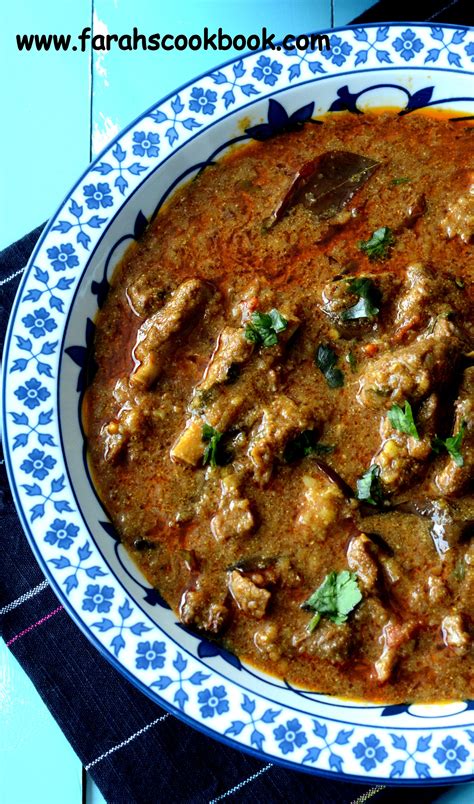 Heat the remaining 1 teaspoon oil in the skillet. SPICED LAMB CURRY | Lamb curry, Stuffed peppers, Recipes