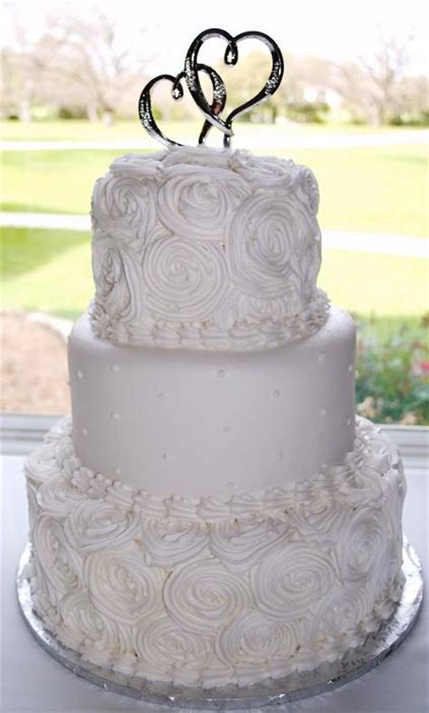 Rosette Wedding Cake