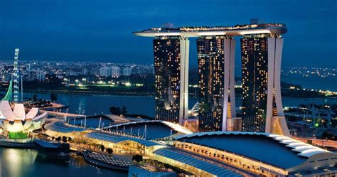 Singapores Iconic Marina Bay Sands Is Having A Fourth Tower Built