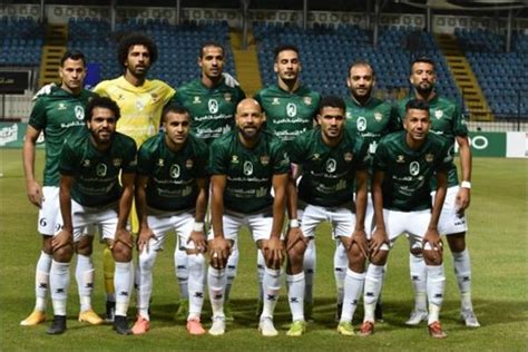 سقط الستار على المباراة التي جمعت النادي الأهلي ونظيره غزل المحلة بفوز زعيم القحلين بهدف ، في اليوم التاسع عشر من فعاليات وبهذه النتيجة ارتفع رصيد فريق غزل المحلة إلى النقطة 27 ، ليحتل المركز الثاني في الترتيب العام للدوري ، فيما تعثر النادي الأهلي. التشكيل المتوقع لـ«المحلة» أمام الأهلي | بوابة أخبار اليوم ...