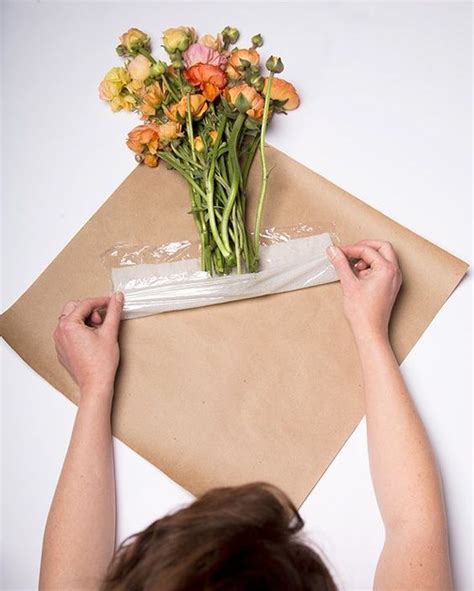 12 Flower Arranging Tricks That Make You Feel Like A Pro How To Wrap