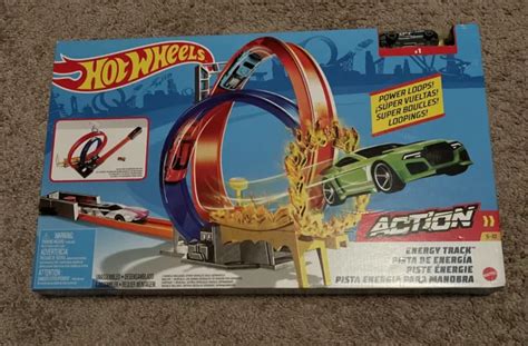 NEW HOT WHEELS Action Energy Track Set Toy W 1 CAR Double Loop 10