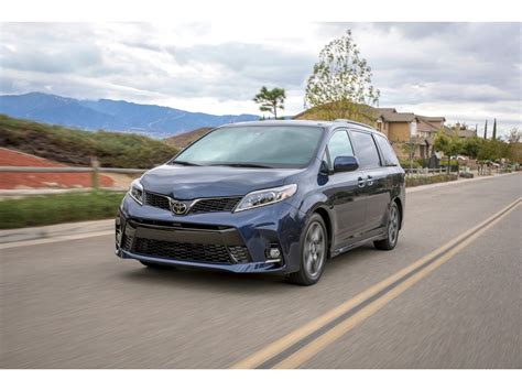 2020 toyota sienna packs a powerful v6 engine for all trims. 2020 Toyota Sienna Prices, Reviews, and Pictures | U.S ...