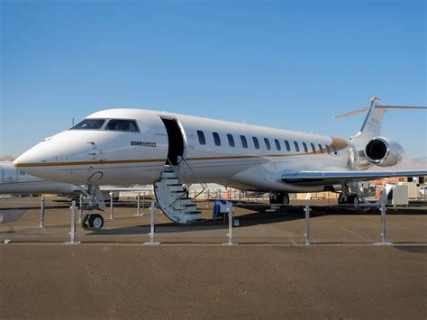 Bombardier Debuts Global 7000 Private Jet Photos Details Business