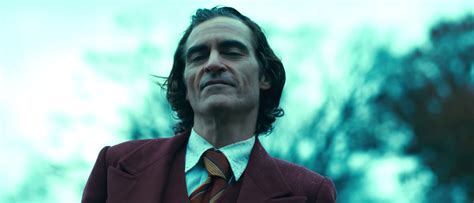 Joaquin phoenix, robert de niro, zazie beetz, and frances conroy. Joker's Joaquin Phoenix Pays Perfect Tribute To Heath ...
