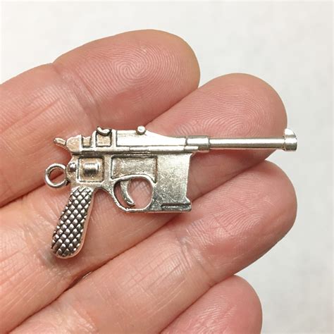 M01074 Morezmore Miniature Gun Revolver Pistol Weapon 22x42mm Mini Doll