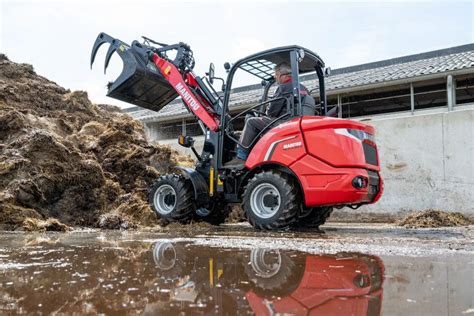 Launch Of The New Range Of Articulated Loaders Machinery Movers Magazine