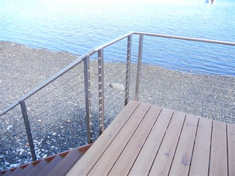 Customer Review Clearview® Cable Railing System With Round Top Rail In