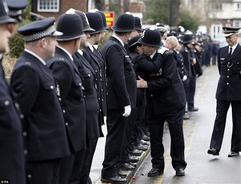 Britains Longest Serving Policeman Retires From Metropolitan Police