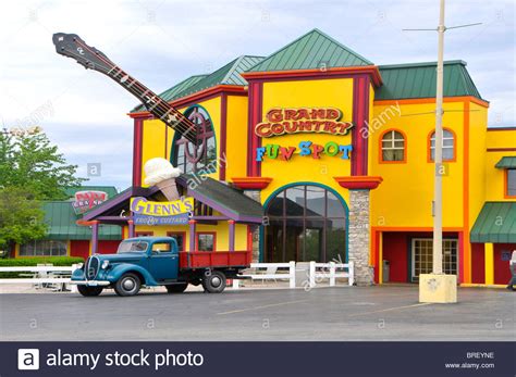 Grand Country Fun Spot Branson Missouri Stock Photo Alamy