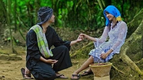 Asal Usul Suku Sunda Kelompok Masyarakat Mayoritas Di Barat Pulau Jawa