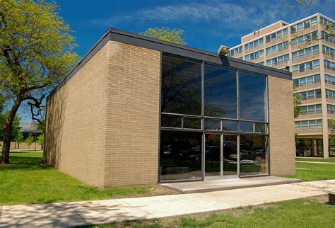 Illinois Institute Of Technology Robert F Carr Memorial