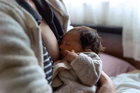 Breastfeeding With Flat Inverted Or Pierced Nipples Medela South Africa