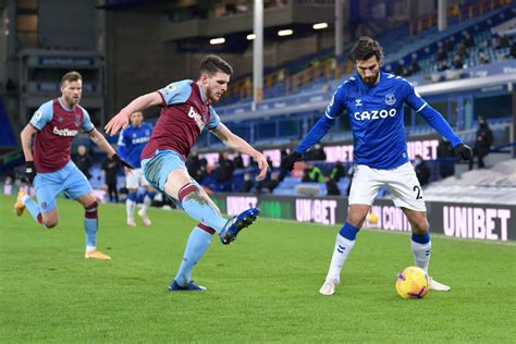 Please note that you can change the channels yourself. West Ham fans blown away by Declan Rice display against Everton - The Boot Room
