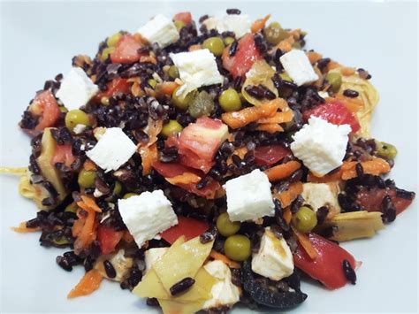 Per ogni ricetta, lista ingredienti, foto e preparazione. Insalata di Riso Venere: Ricetta di FraGolosi