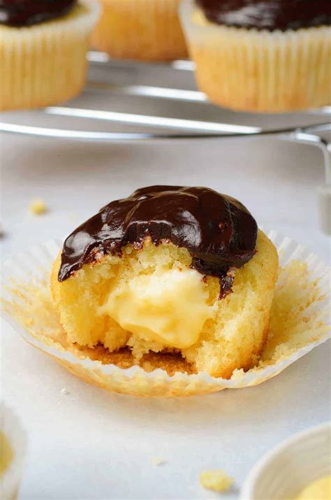 boston cream pie cupcakes easy dessert recipes