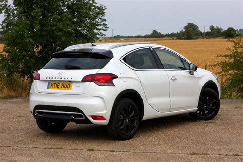 Ds 4 Crossback Review 2015 Parkers