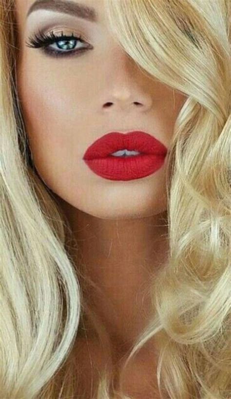 Amazing Natural Lipsticks Naturallipsticks Red Lipstick Makeup Best Lipsticks Red Lip Makeup