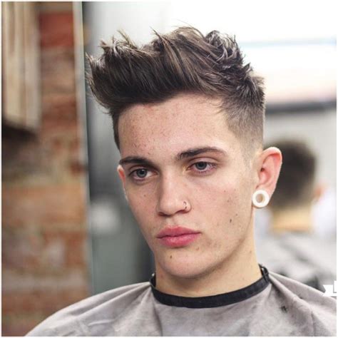 Cute Small Spikes Hairstyles For Men And Women Mens Hairstyles Short