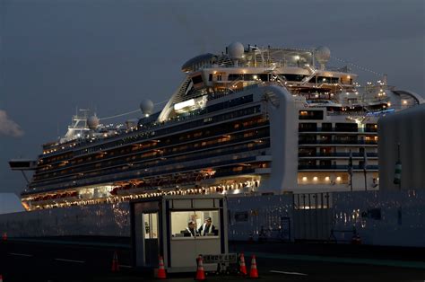 Hundreds Released From Diamond Princess Cruise Ship In Japan The New York Times