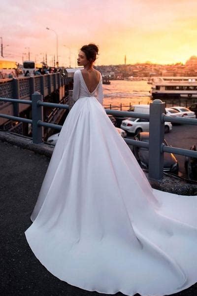 Vintage cathedral/royal train lace ball gown wedding dress v neck cap sleeve. Satin Royal-inspired Cathedral Train Wedding Gowns Long ...