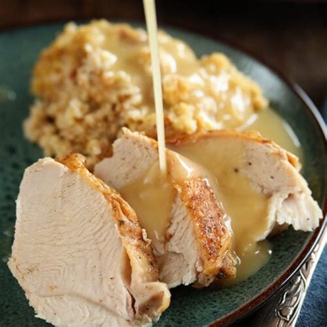 Quick And Easy Turkey Gravy Southern Bite