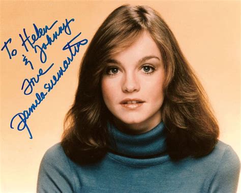 Beautiful Photos Of Pamela Sue Martin In The S Vintage Everyday