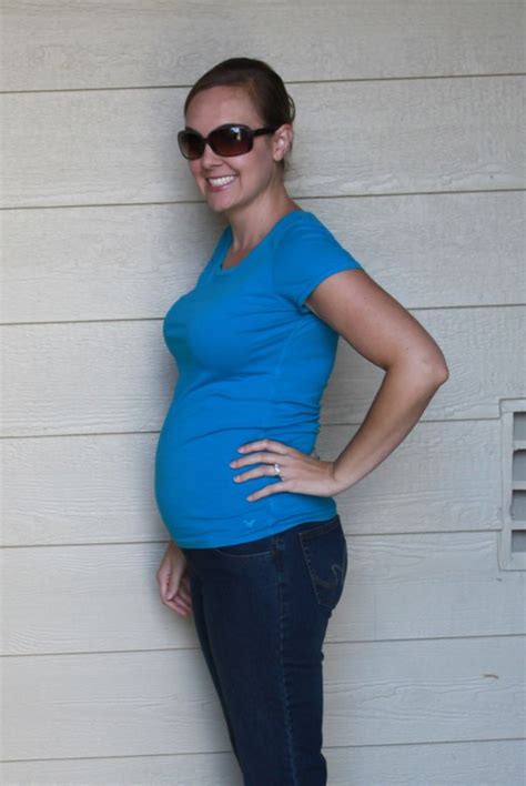 Plus Size 16 Week Pregnant Belly Pregnantbelly
