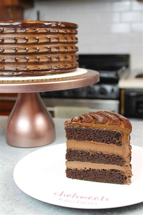 Baileys Chocolate Cake Easy Recipe With Decadent Chocolate Frosting