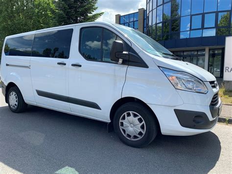 Bus Charter - Reisebus mit Fahrer / Busfahrer mieten