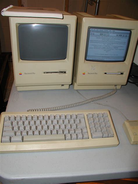 Vintage Computer Photos Subject Apple Macintosh Plus Vintagecomputer